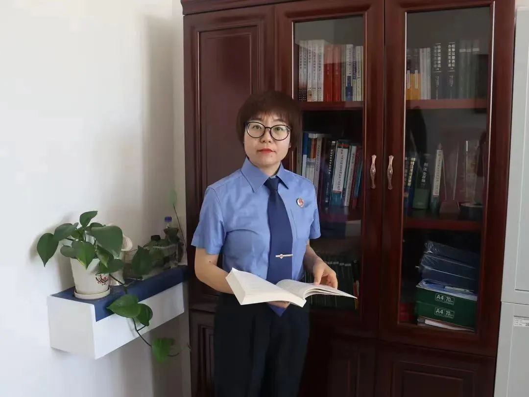 喜报丨乌拉盖管理区人民检察院1人入选 全区首批公益诉讼检察人才库